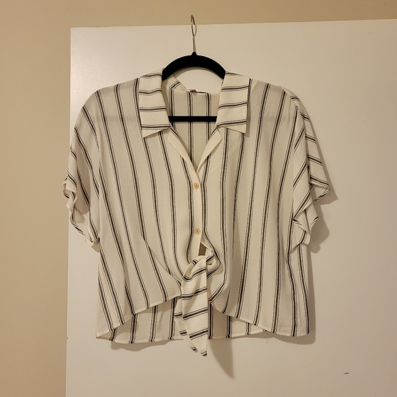 Wilfred Free Tie Front Blouse - Picture 4 of 11